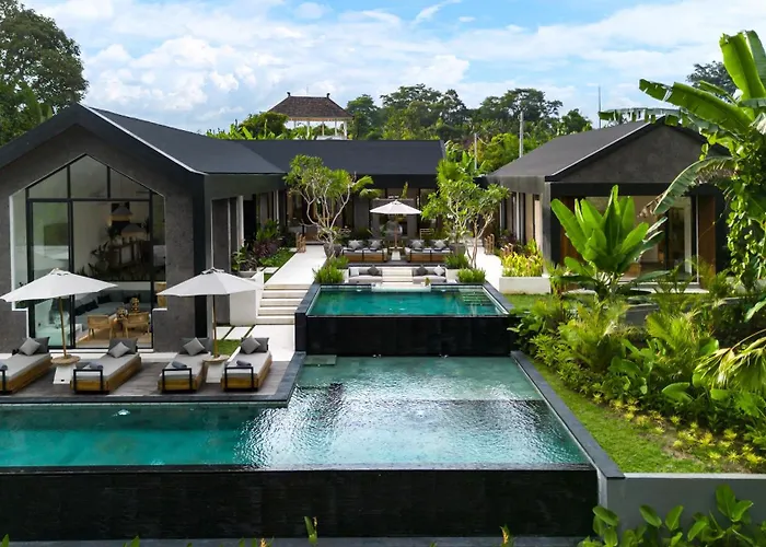 By Balisuperhost فيلة *